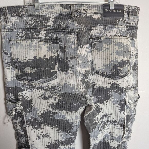 Waimea Stacked Slim Fit Gray Digital Camo Distressed Cargo Pants Mens 40 X 36 - Picture 9 of 10